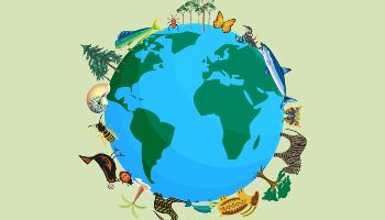 Eine digitale Illustration zeigt den Erdball, welcher von verschiedenen Tieren und Pflanzen umkreist wird.